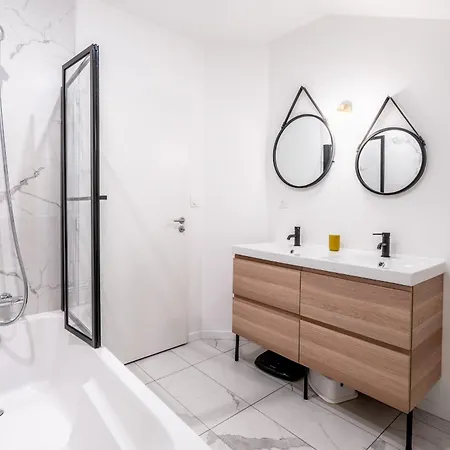 Spacieuse Et Familiale - Un Air De